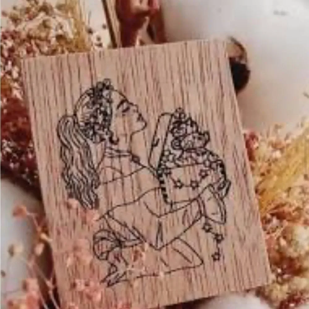 ELSIE WITH LOVE X PISCOLETTERS STEMPEL 